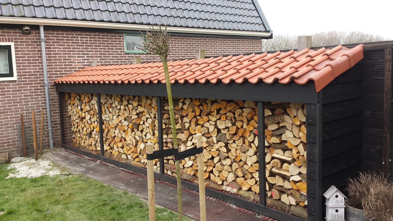 naar voren gebracht Drastisch Drama Project: Fraaie houtopslag gemaakt in de stijl van de tuin. - Bergveranda.nl